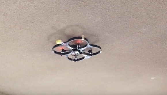 Bu Drone Duvarlara Yapışabiliyor