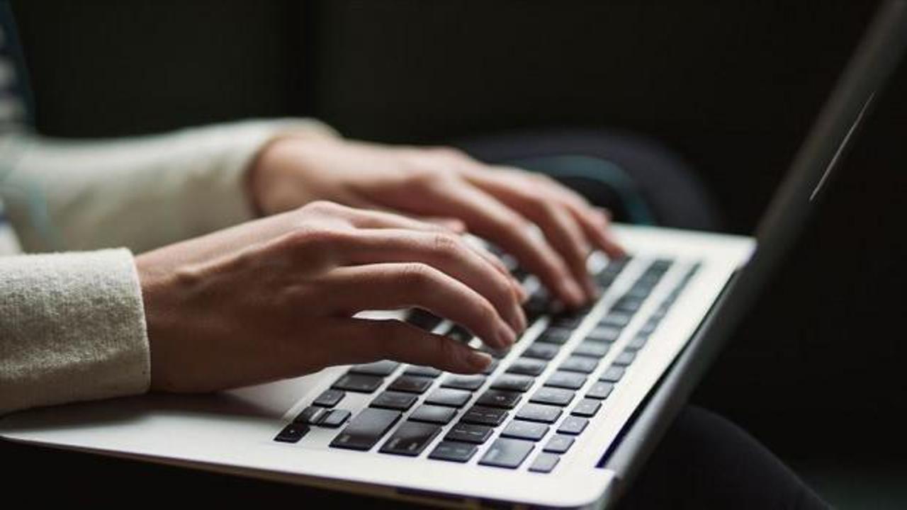 İnternet kullanan bireylerin oranı yüzde 88,8 oldu