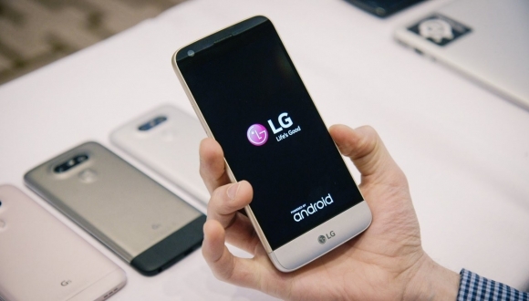 LG G5, LG'nin Cirosunu Düşürdü!
