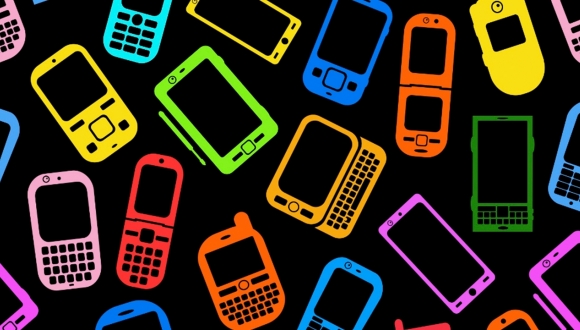 Samsung mobil pazarda hala zirvede