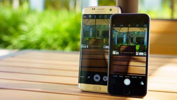 Samsung Telefon Satışında Apple'ı Solladı!