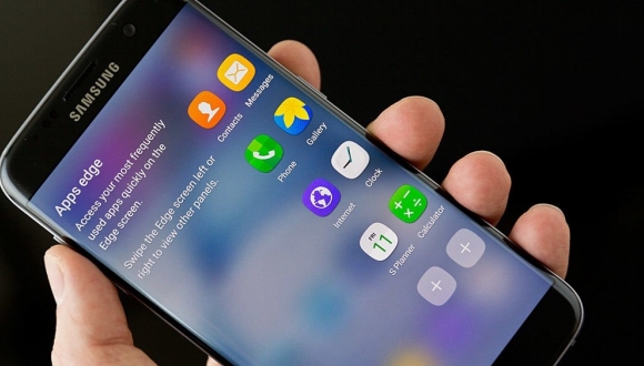 Samsung, TouchWiz ismini değiştiriyor!