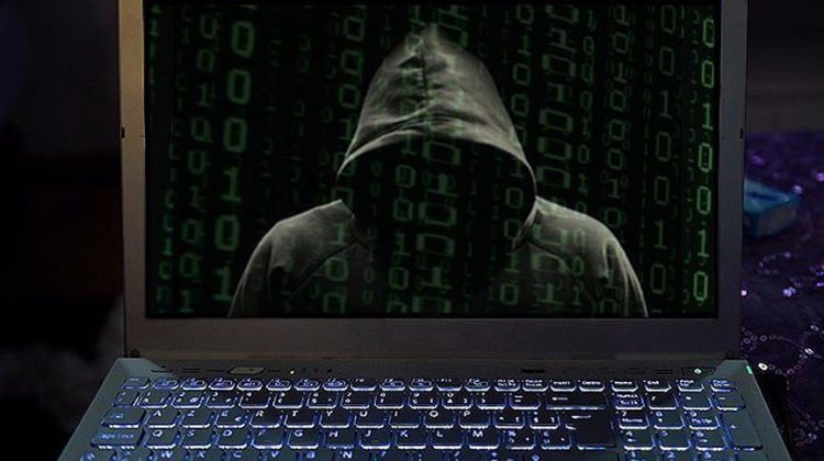 Savunma uzmanları hacker oluyor